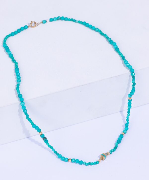 18K YELLOW GOLD NECKLACE WITH TURQUOISE STONE