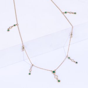 18K YELLOW GOLD NECKLACE WITH WHITE DIAMOND AND GREEN ENAMEL