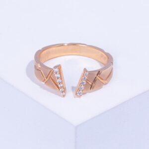 18K PINK GOLD OPEN RING WITH WHITE DIAMOND